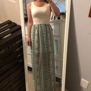 Maxi dress
